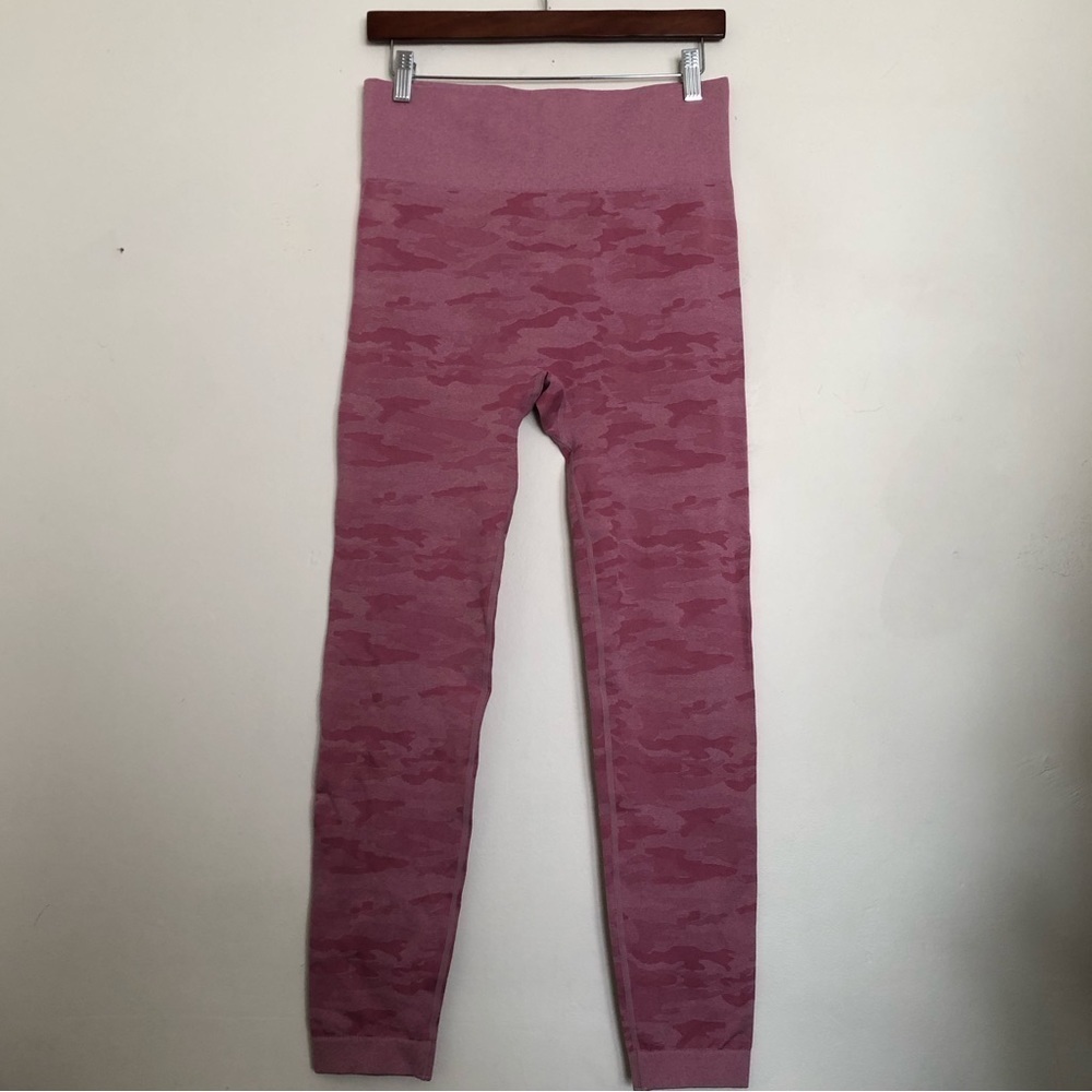 Camouflage high waisted leggings